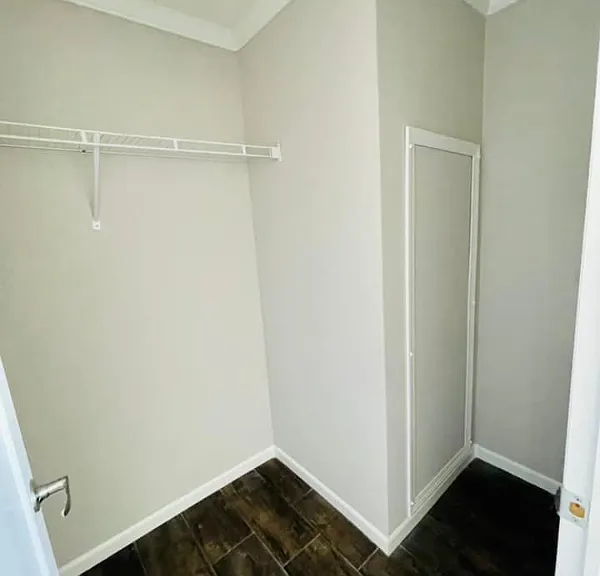 9477 Lansdowne Rd — Photo 6