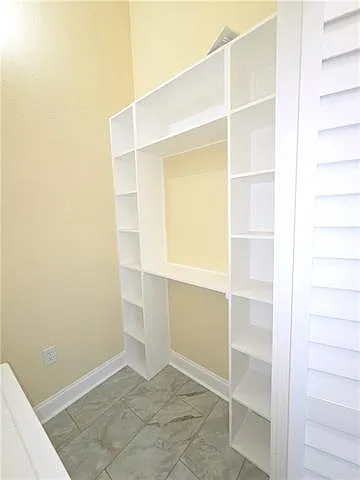 4606 Clara St — Photo 7