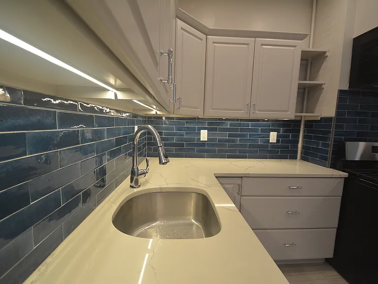 31 Claybourne St #1 — Photo 8