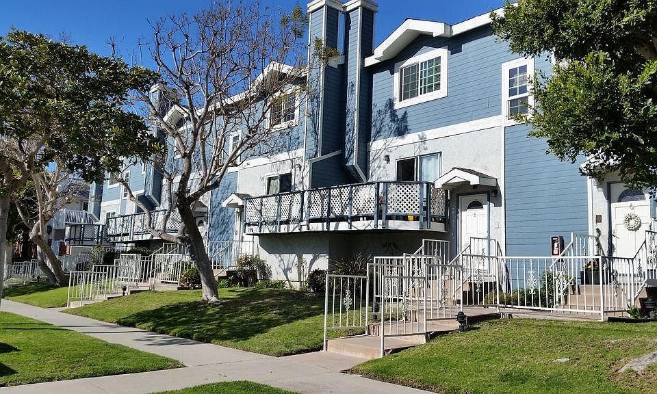 1st image of 706 N Guadalupe Ave