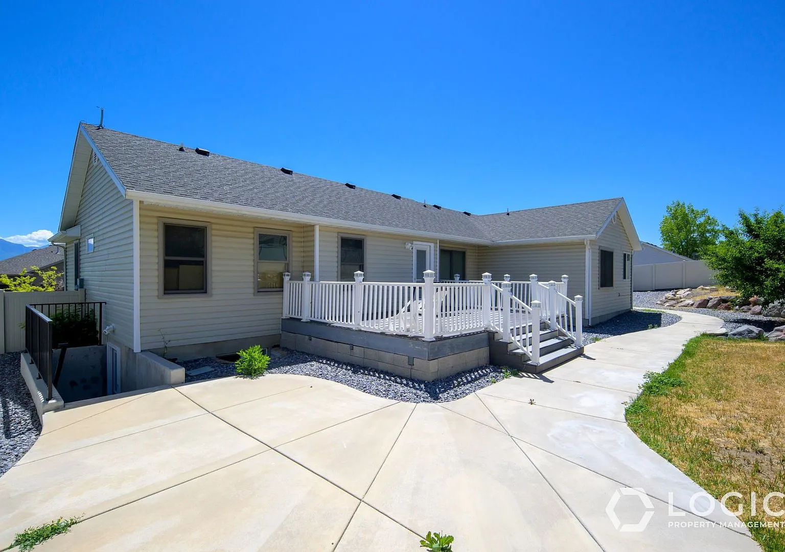 1 Bed / 1 Bath Basement Unit for Rent in Saratoga Springs, UT — Photo 1