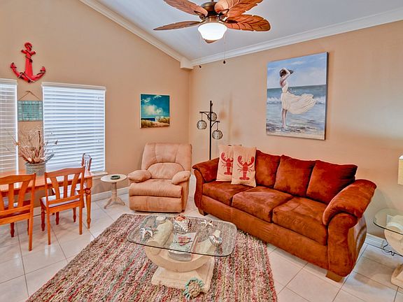3rd image of 124 E Bahama St #12