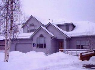 7321 E Chester Cir #HGHTS*PVRM, Anchorage, AK 99504