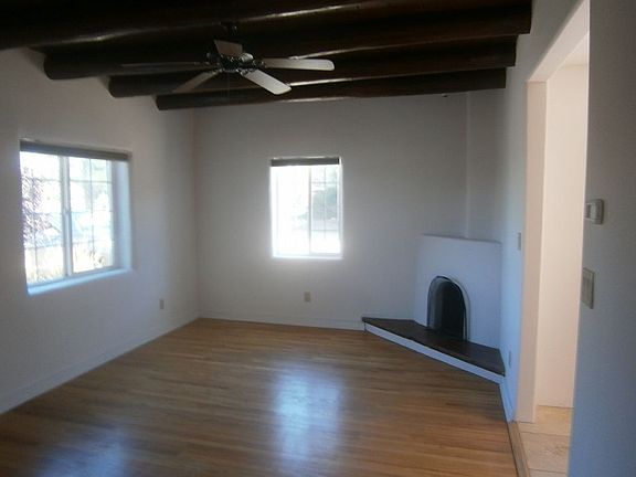 4th image of 1023 Don Diego Ave