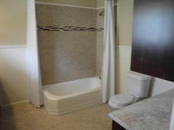 5th image of 502 Monette Dr