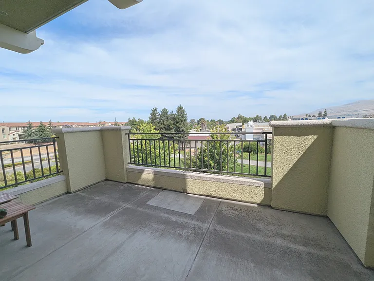 600 S Abel St #316 — Photo 13