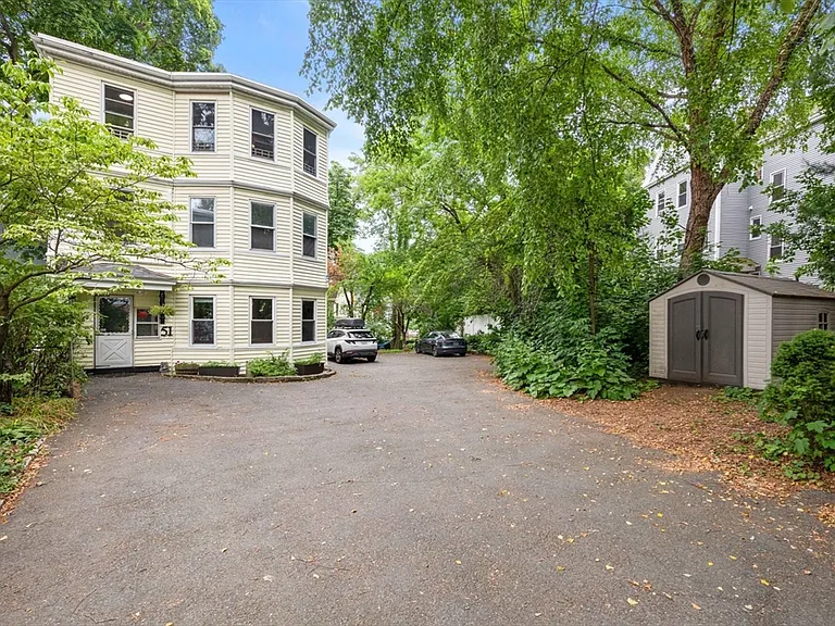 51 Creighton St #1 — Photo 37