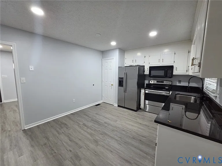 2937 Forest Hills Rd — Photo 15