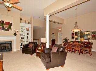 309 Parkview Manor Ln, Wentzville, MO 63385