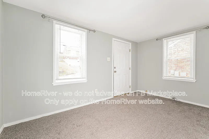Brentwood — Photo 4
