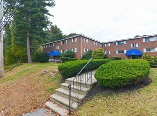 131 Creek St APT 4, Wrentham, MA 02093