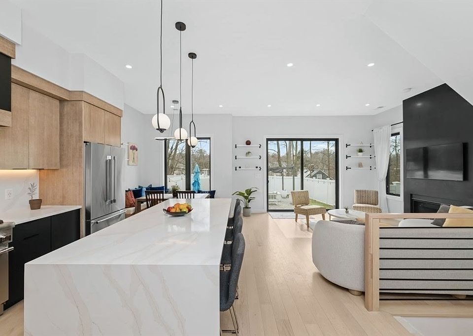 1st image of 70 Washington St #70