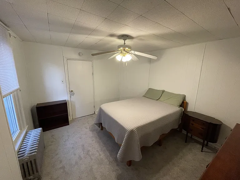 2nd floor bedroom