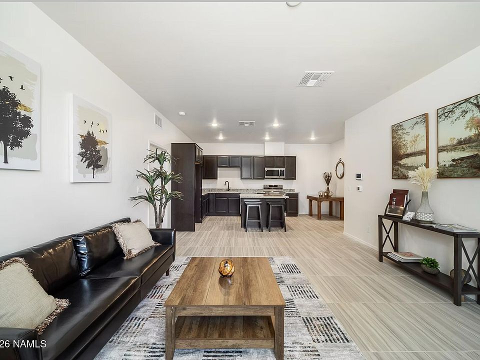 1st image of 2950 W Presidio Dr #1-105