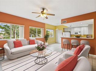 7715 Yardley Dr APT 214, Tamarac, FL 33321