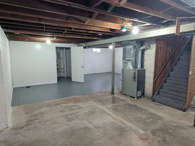 1308 Vermont St — Photo 9