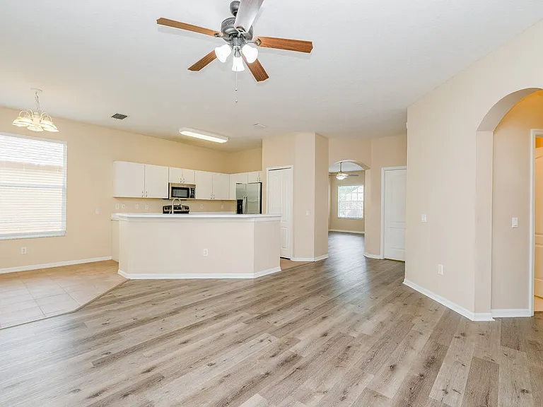 25402 Seven Rivers Cir — Photo 7
