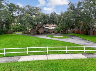 1948 Belleair Rd, Clearwater, FL 33764