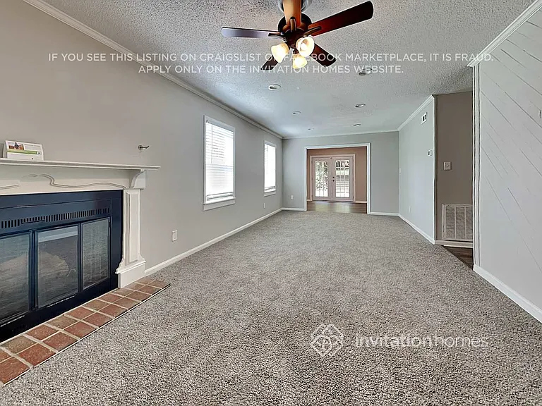 124 Plaza Dr — Photo 5