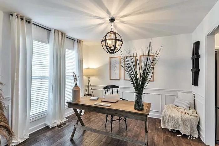 3749 Windhaven Dr — Photo 2