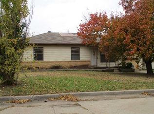 2822 NW 22nd St, Lawton, OK 73505
