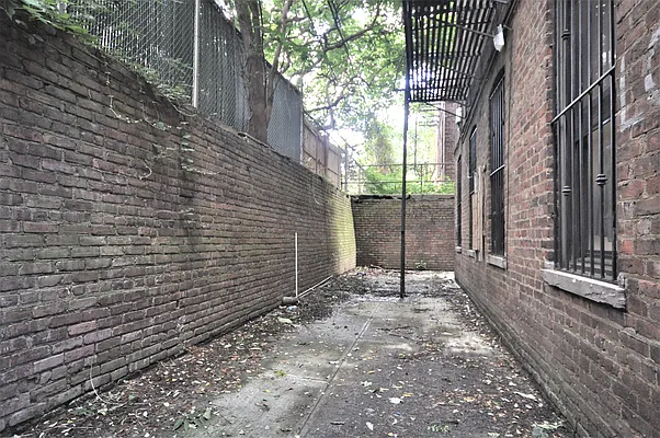 Rented by Corcoran | media 11