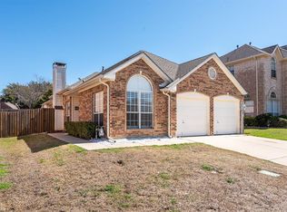 2103 Montclair Ln, Lewisville, TX 75067