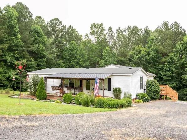 6213 Golden Oak Ln, Denver, NC 28037