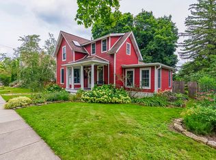 128 N 1st St, Evansville, WI 53536