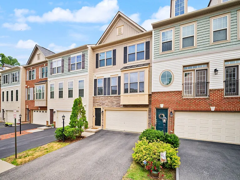 1431 Occoquan Heights Ct — Photo 55