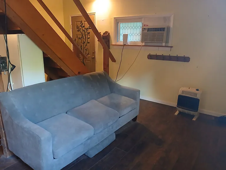 2209 Elliott Creek Rd — Photo 3