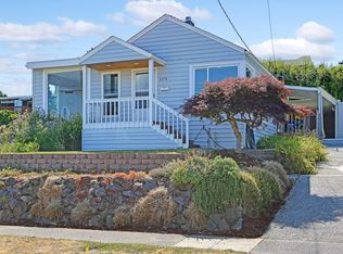 3279 35th Ave SW, Seattle, WA 98126