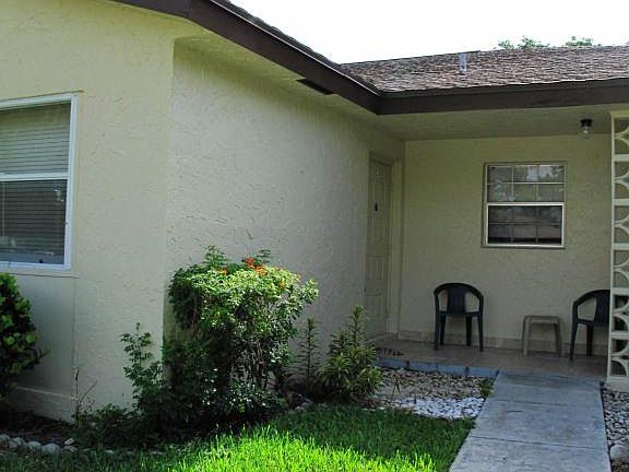 Entrance to villa
