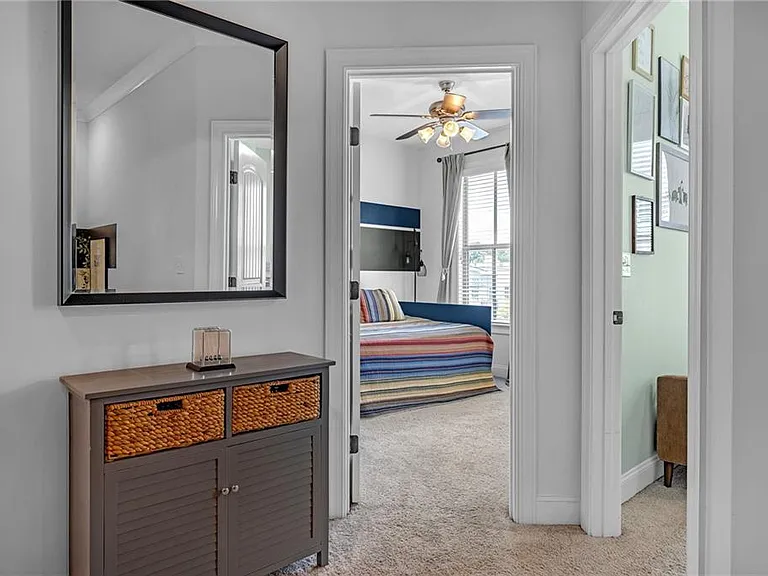 720 Avondale Hills Dr — Photo 24