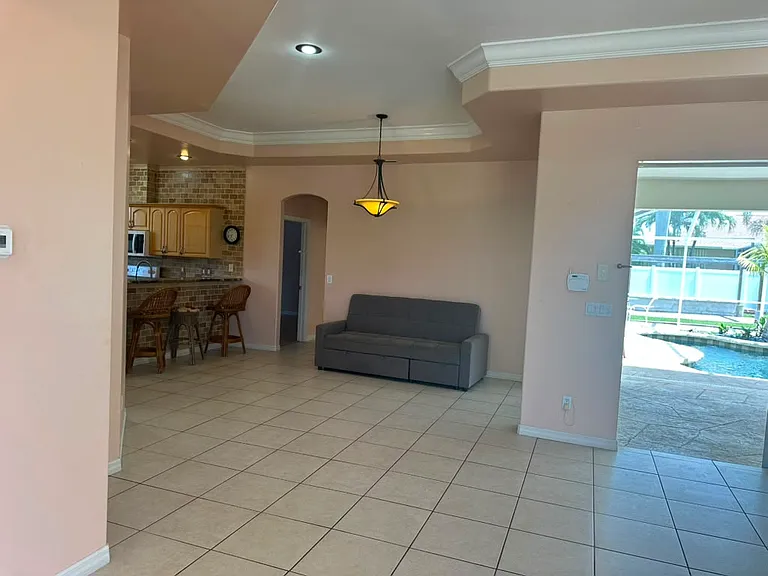 927 Hancock Bridge Pkwy — Photo 10