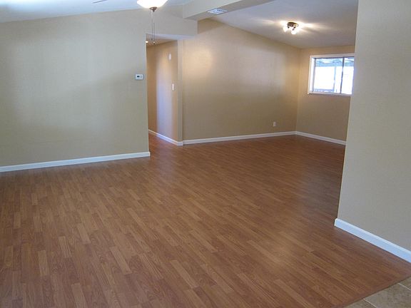 5th image of 600 Windsor Dr