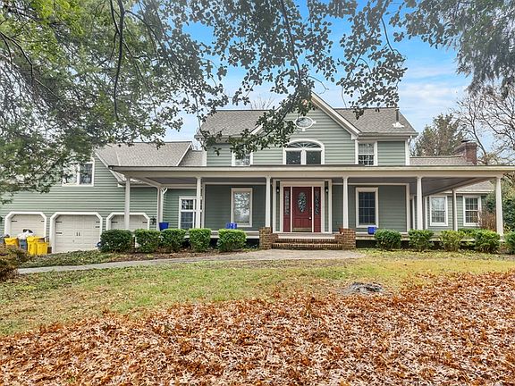 2nd image of 100 Jordan Taylor Ln