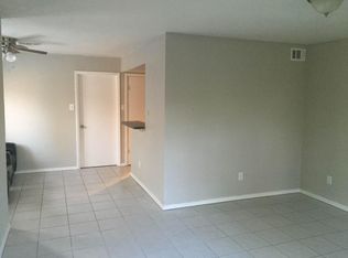1116 Murrayhill Dr APT 8A, Houston, TX 77043