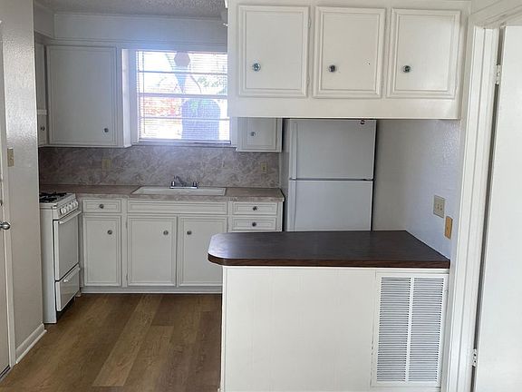 4th image of 420 S Chilton Ave #E