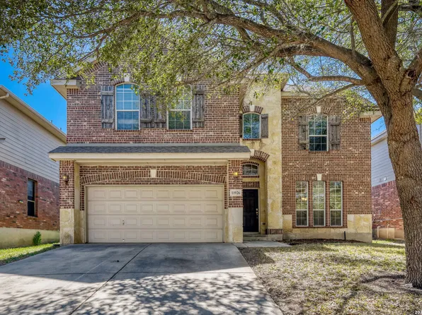 11926 Jasmine, San Antonio, TX 78253