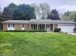 6120 Sierra Pass, Flint, MI 48532