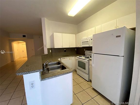 5th image of 8850 W Flagler St APT 10