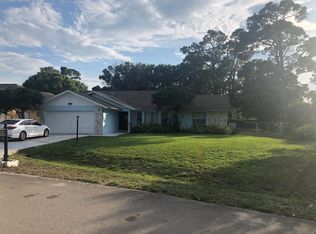 4913 Eagle Dr, Fort Pierce, FL 34951
