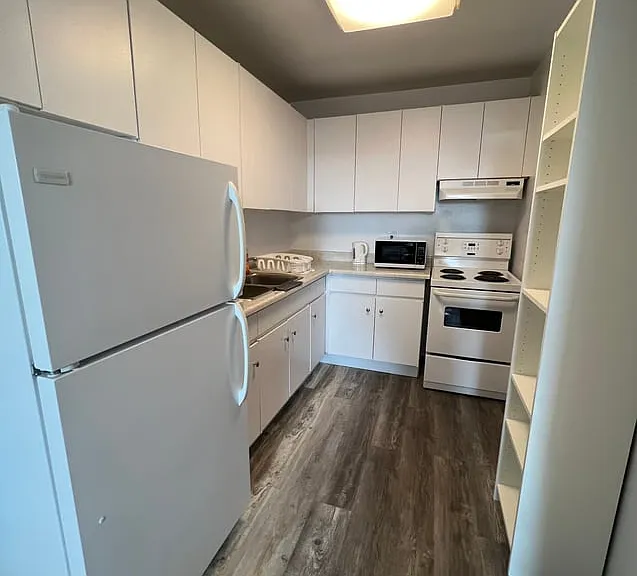 80 Saint Clair Ave E #1709A — Photo 3