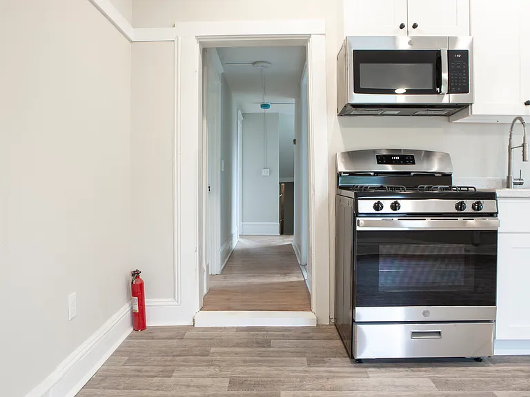 62 Union St #B — Photo 5