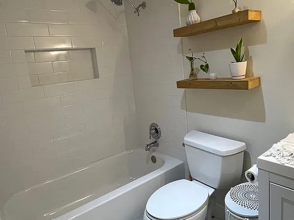 9210 SW 3rd St APT 217, Boca Raton, FL 33428