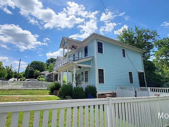 2nd image of 822 Lenoir St
