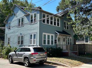 110 Trowbridge St NE, Grand Rapids, MI 49503