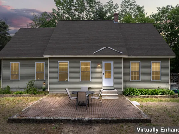 154 Plains Road, Hollis, ME 04042