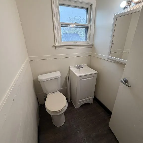 55 N Osborn Ave — Photo 22